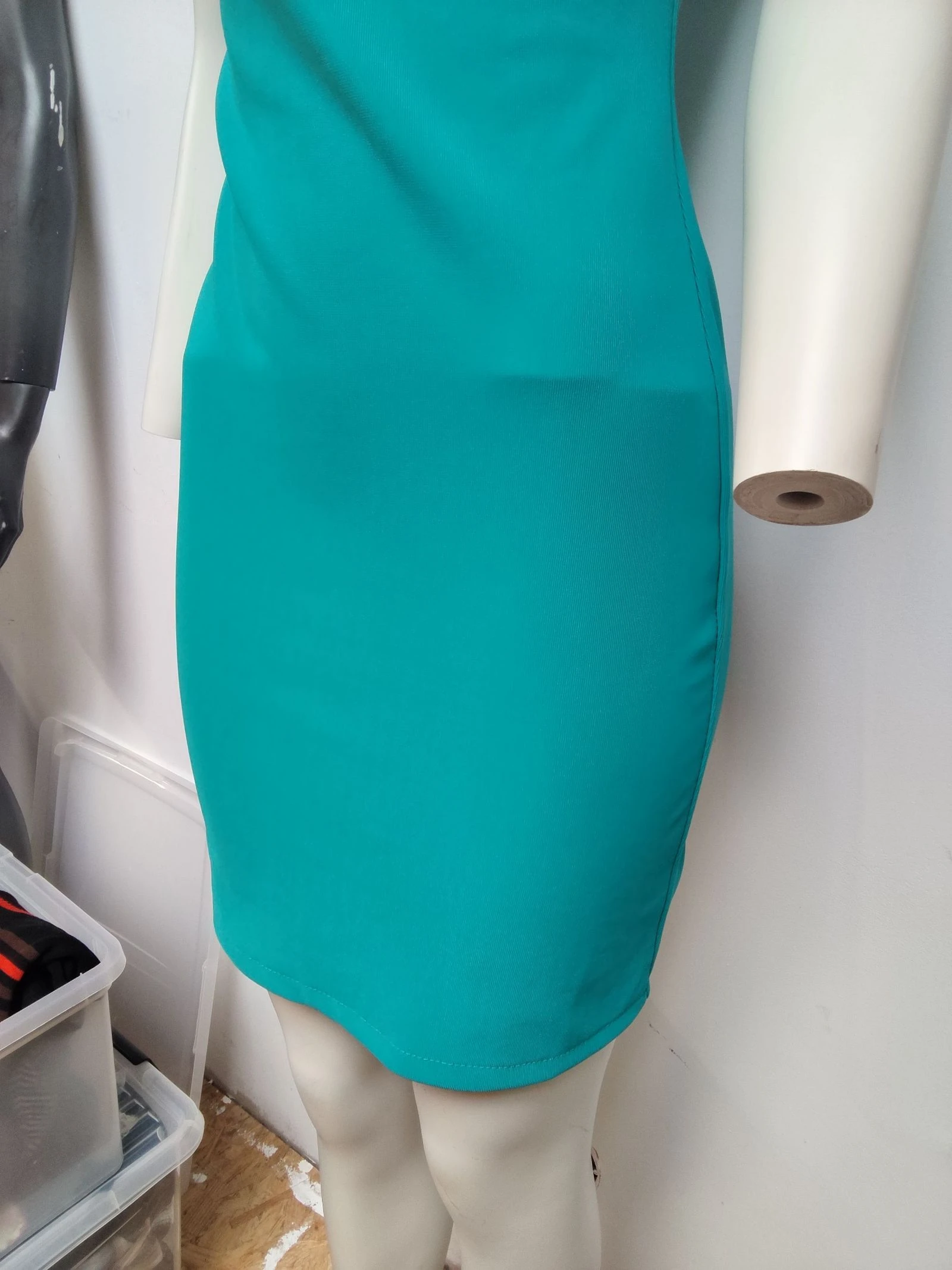 Green dress with a bow tie on one shoulder zipper at the back for women size M or 38 – photo 3